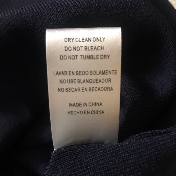 Navy form-fitting Dress - Picture 6 of 6